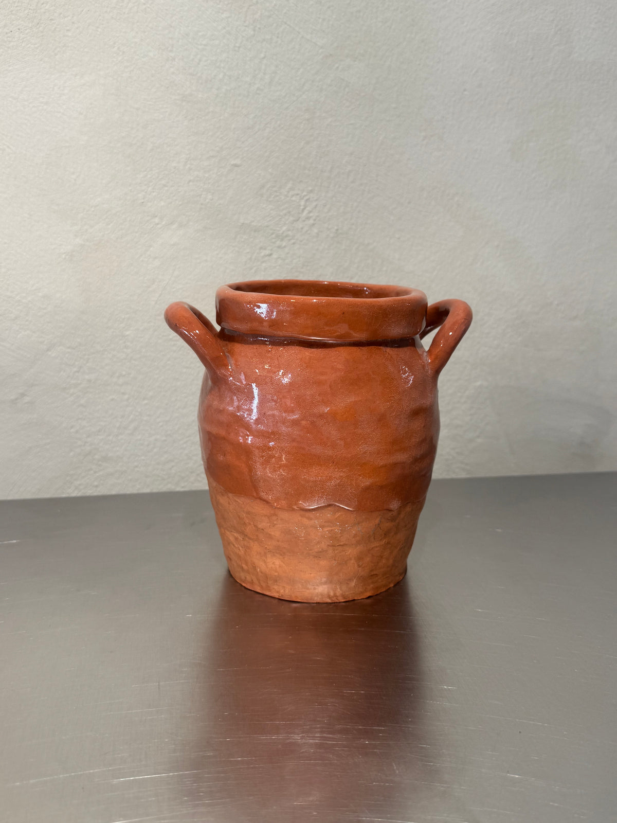 1981 Terracotta Urn – product image 1