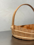 Handmade wooden bread basket detail
