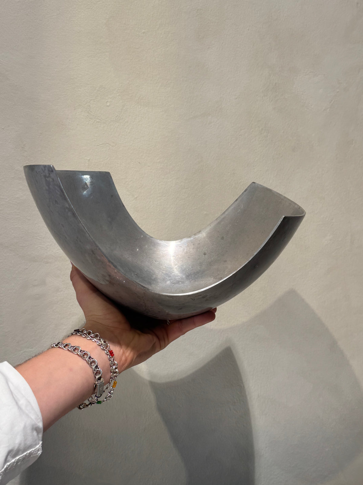 1980s aluminium fruit bowl detail with natural oxidation