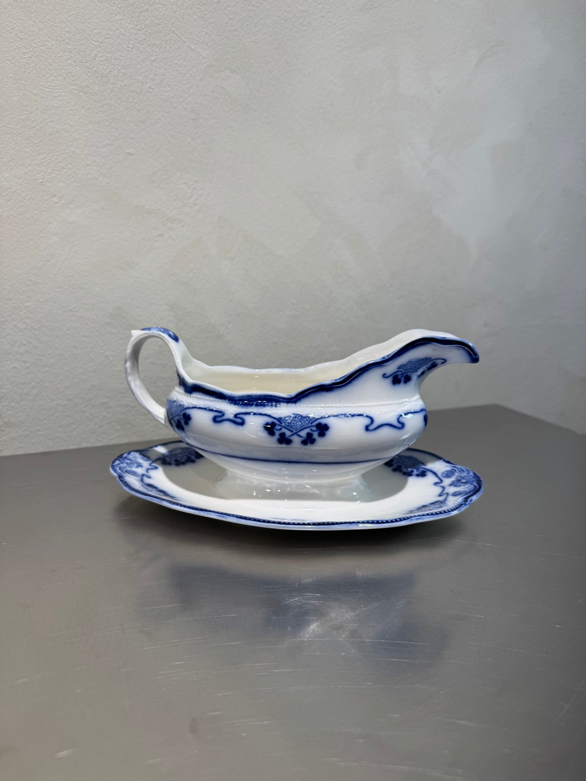 Grindley Flow Blue Gravy Boat – product image 1