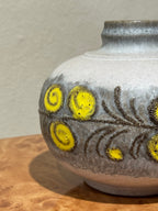Strehla ceramic vase detail