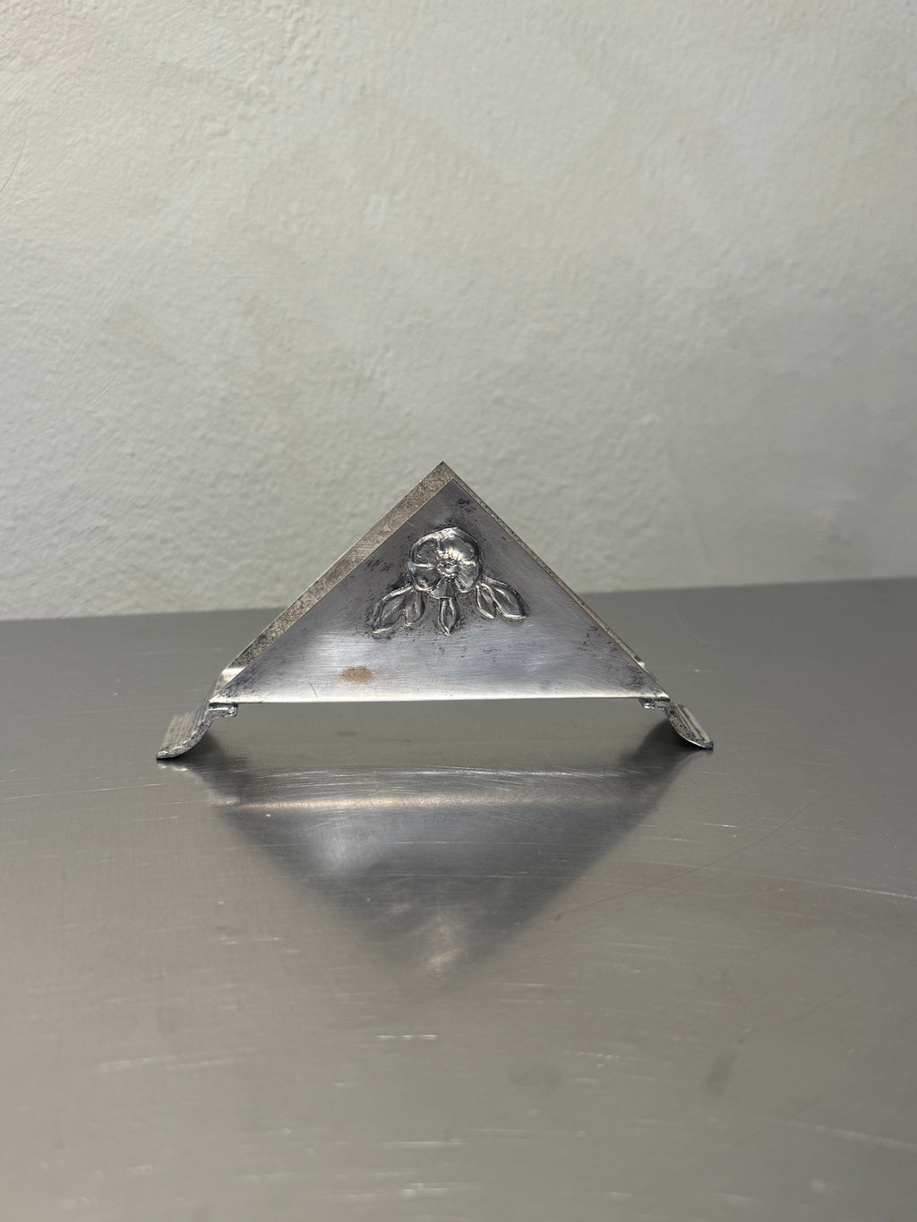 Silver-plated Art Deco style napkin holder