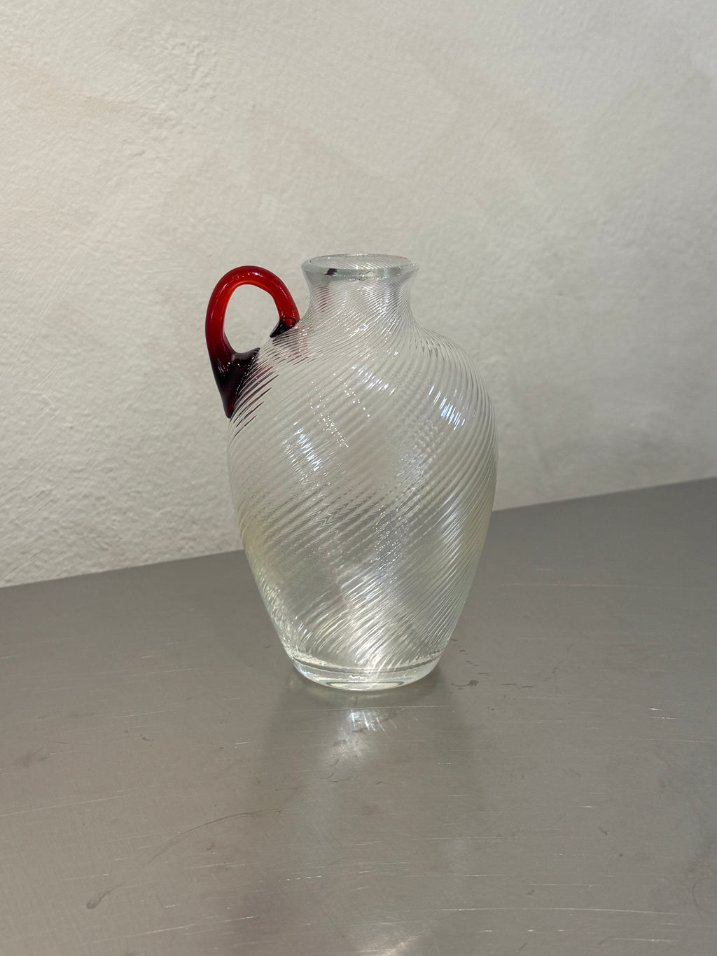 Red Swirl Vase – product image 1