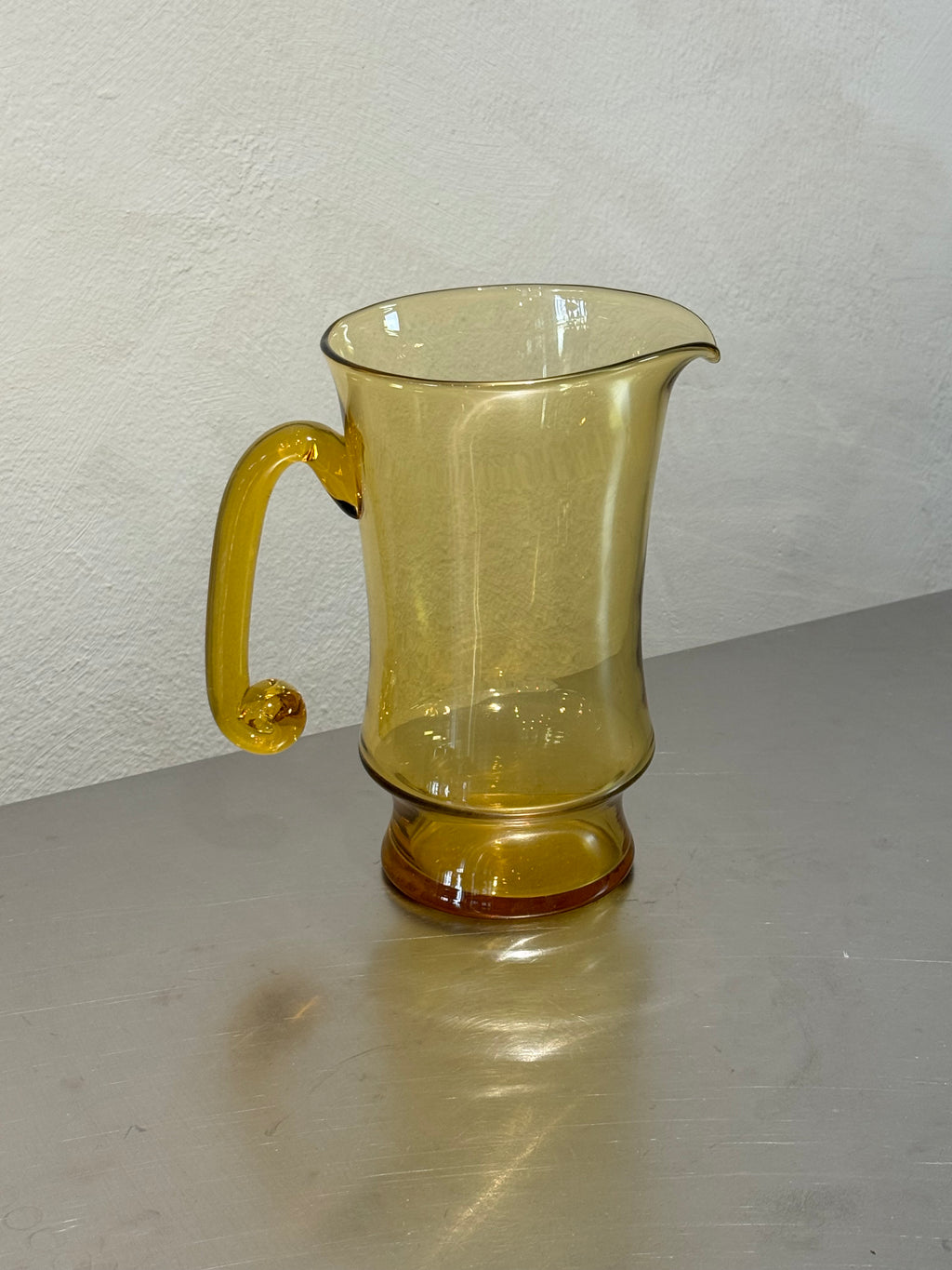 Lara Amber Glass Pitcher – product image 2