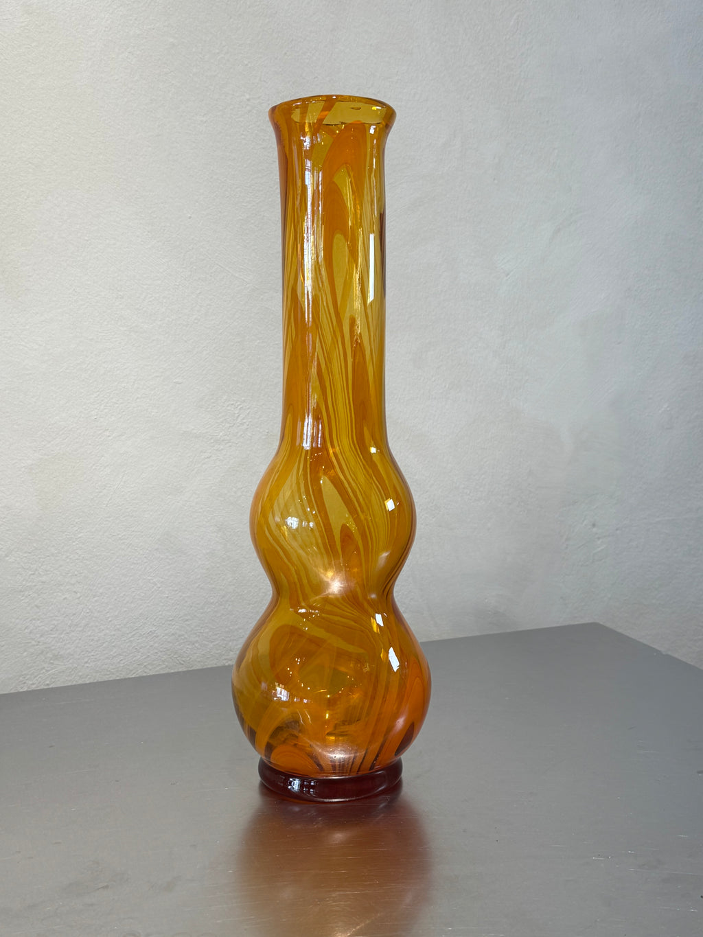 Czech Swirl Glass Vase – product image 3