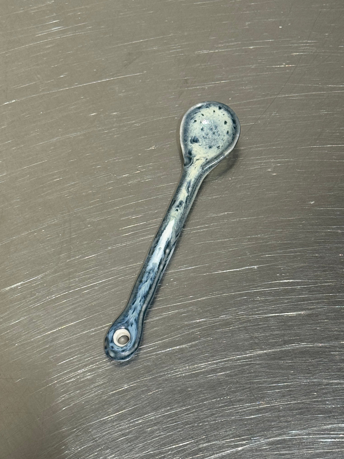 HKLiving 70s Ceramics Sketch Spoon M - Light Blue front