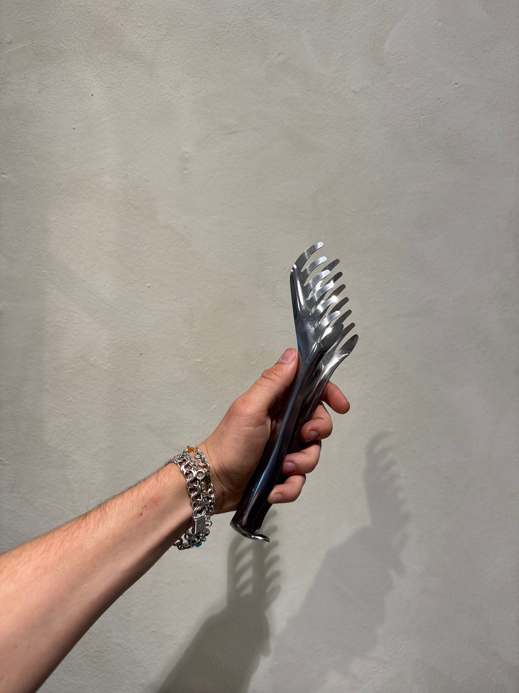 Spaghettitång – matt rostfritt stål, bild 3 av 3