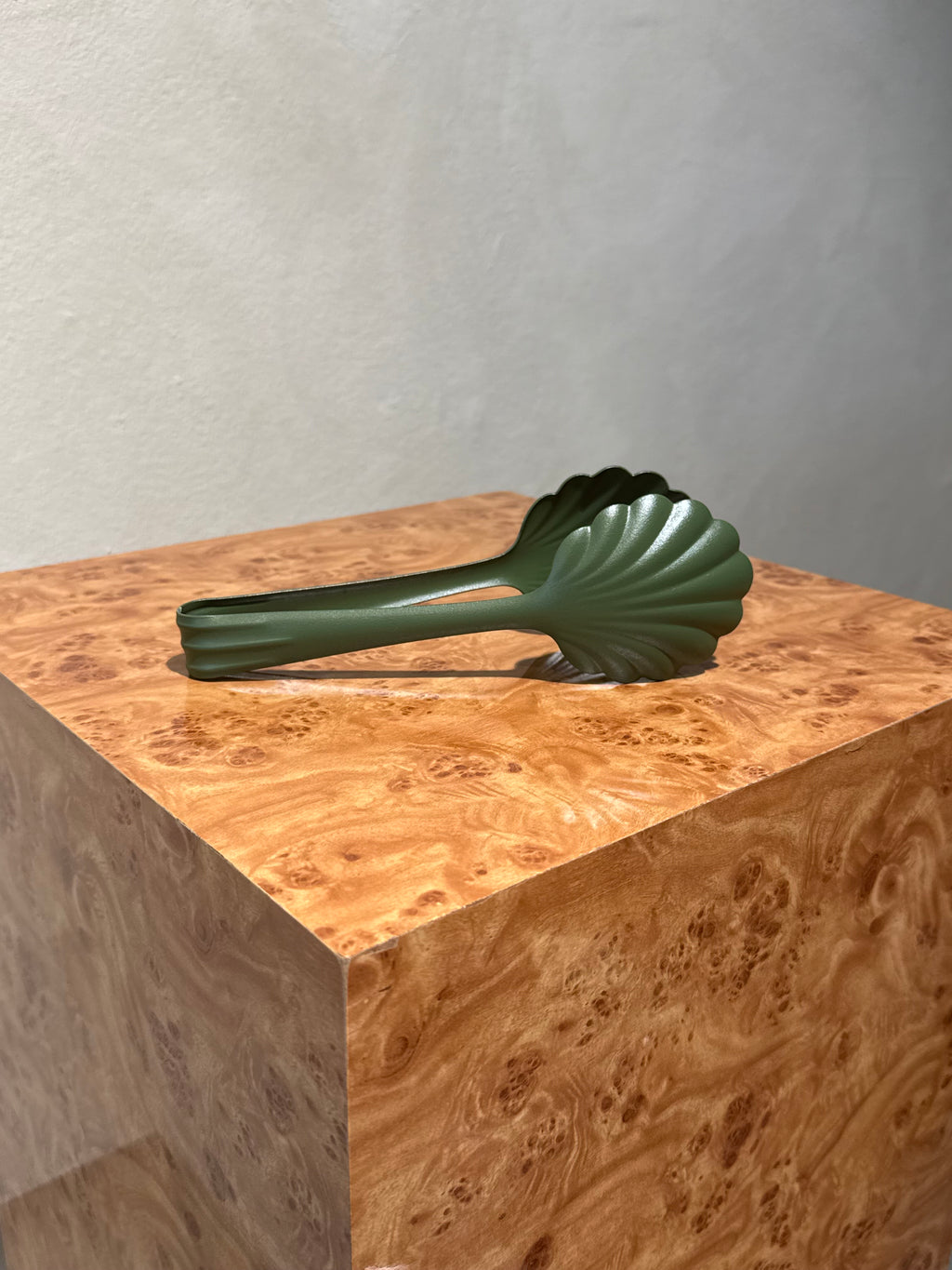 Bröd- och salladstång – khaki, bild 1 av 2