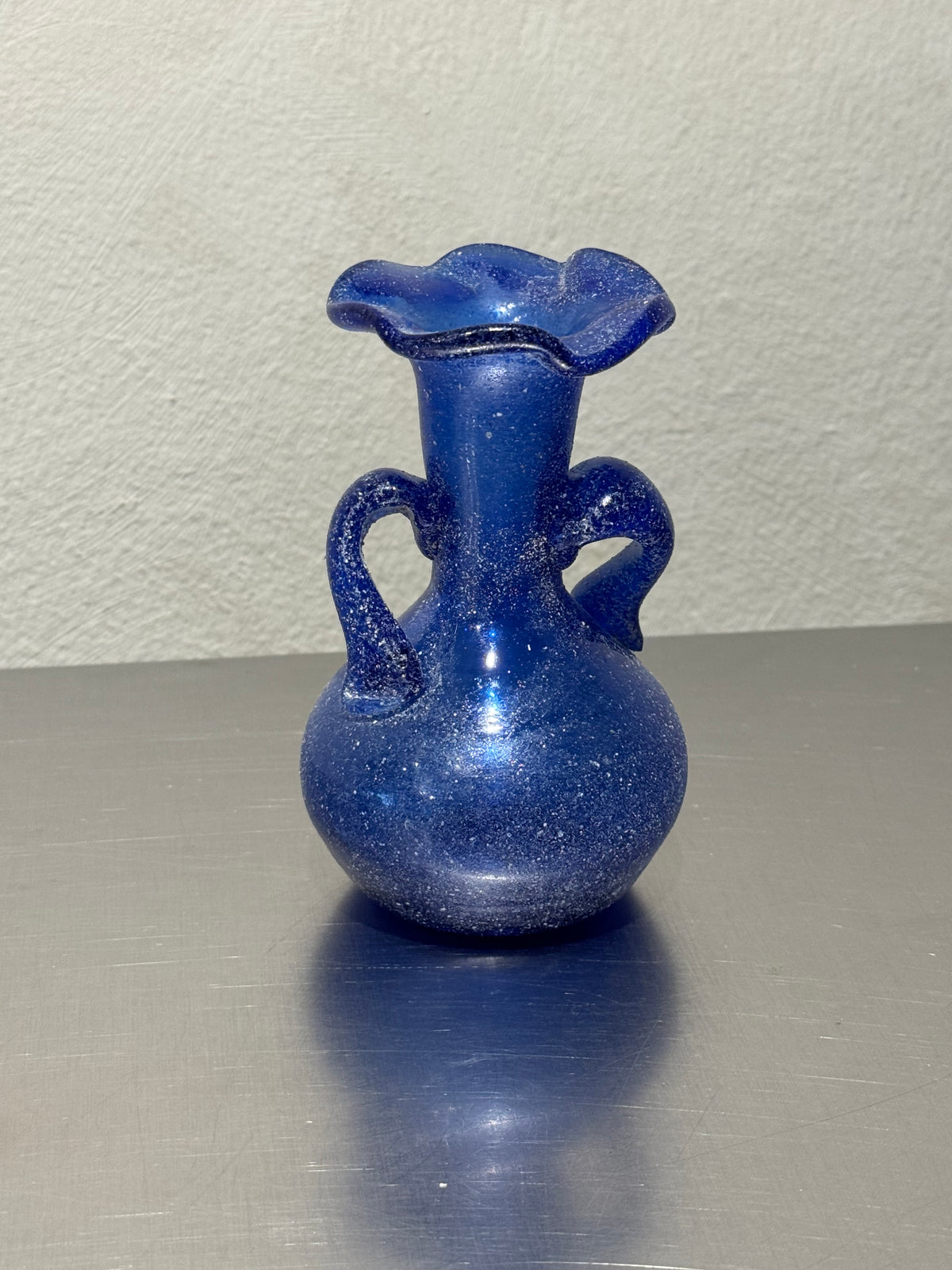 Vintage Italian Scavo glass vase side view