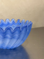 Vintage blue swirl glass bowl detail