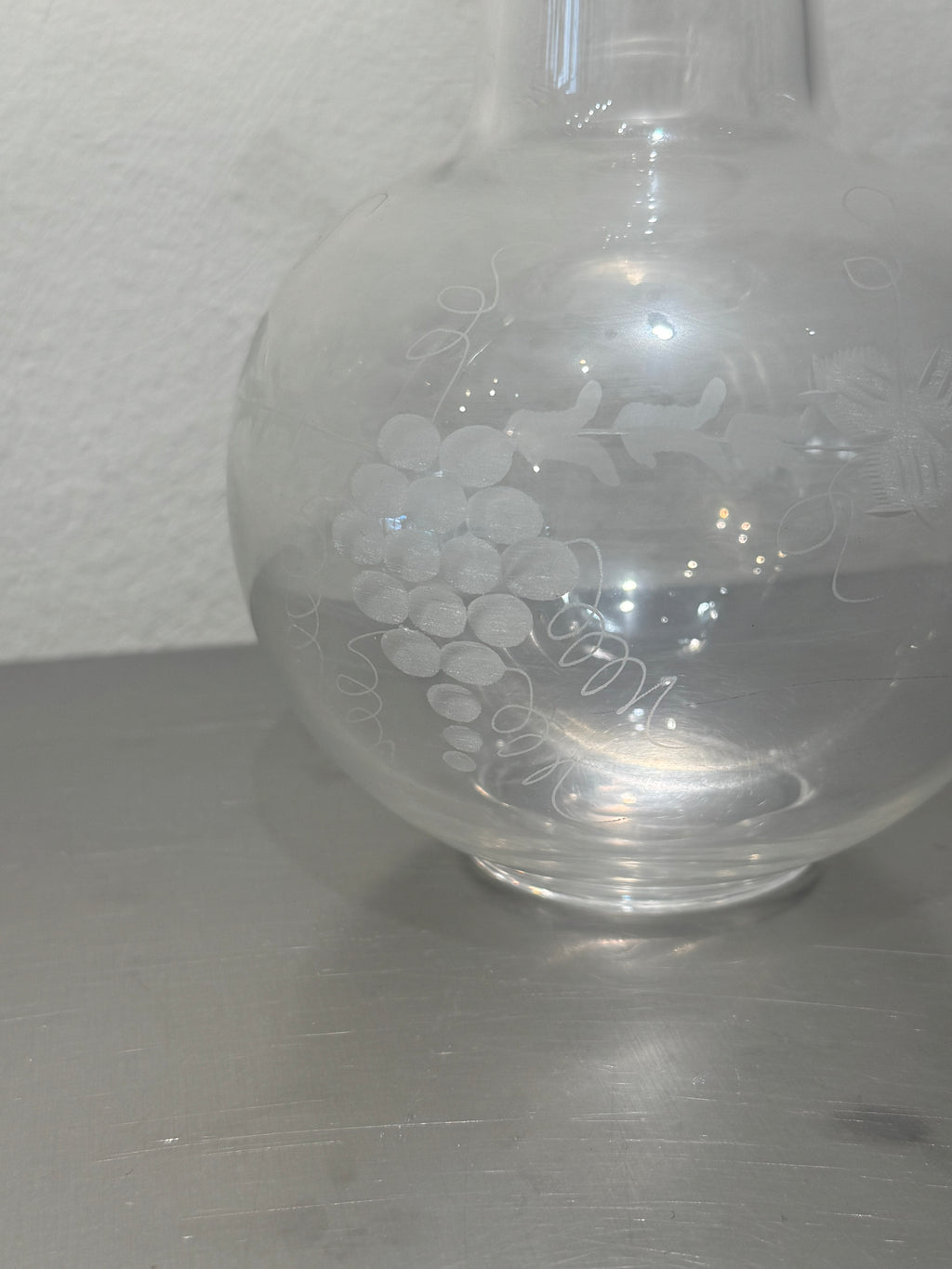 Skruf Grape Wine Decanter – product image 3