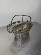 Vinkorg i metall