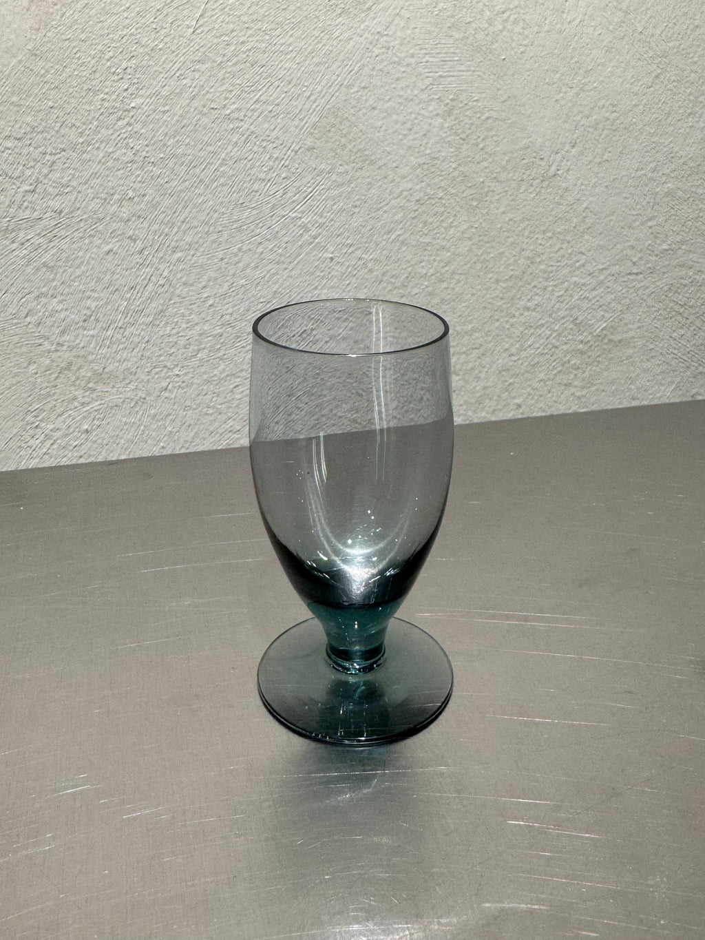 Set of six Skruf liqueur glasses, mid-century Swedish glass