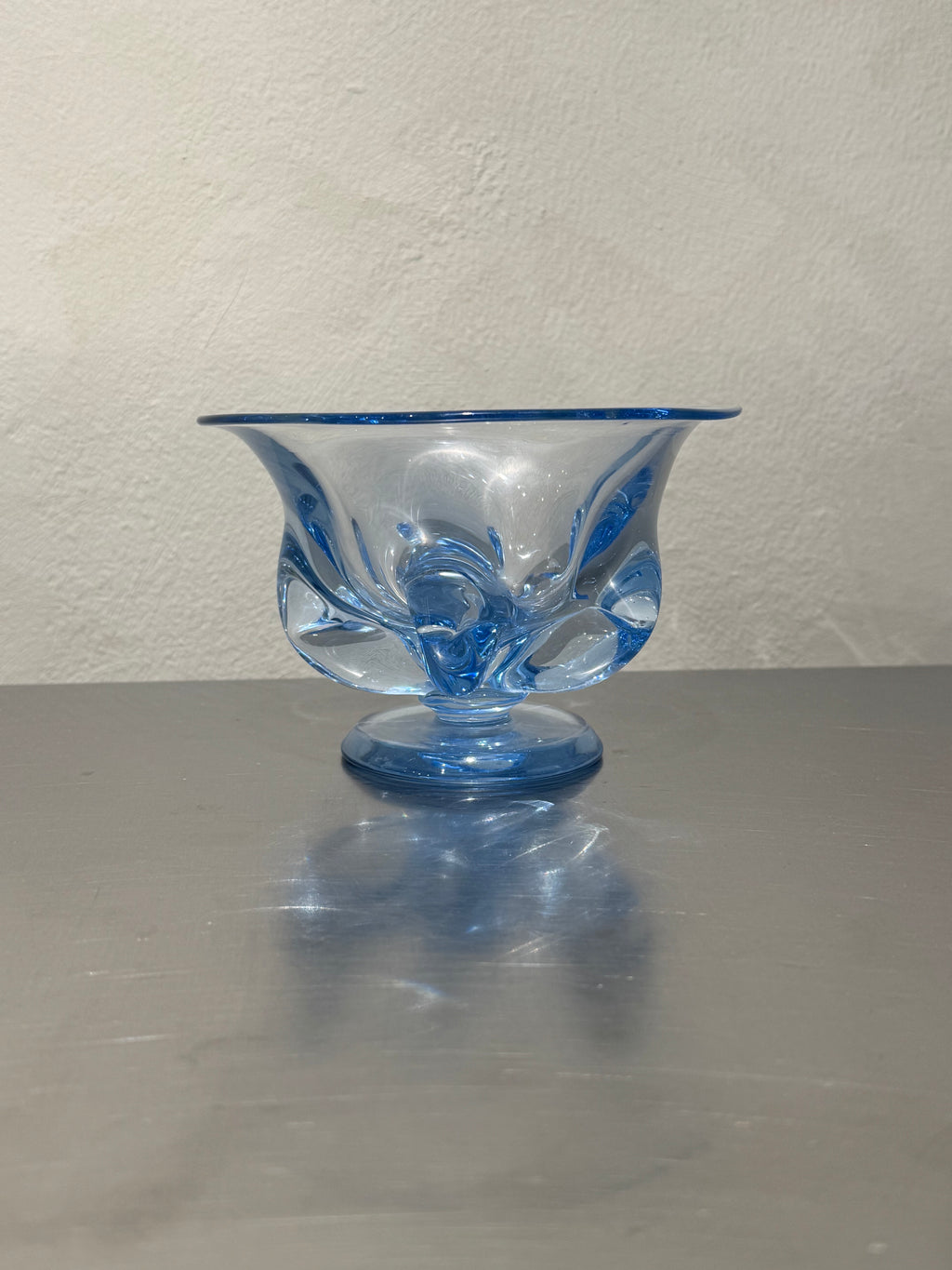 Chunky Glass Pedestal Bowl – product image 1