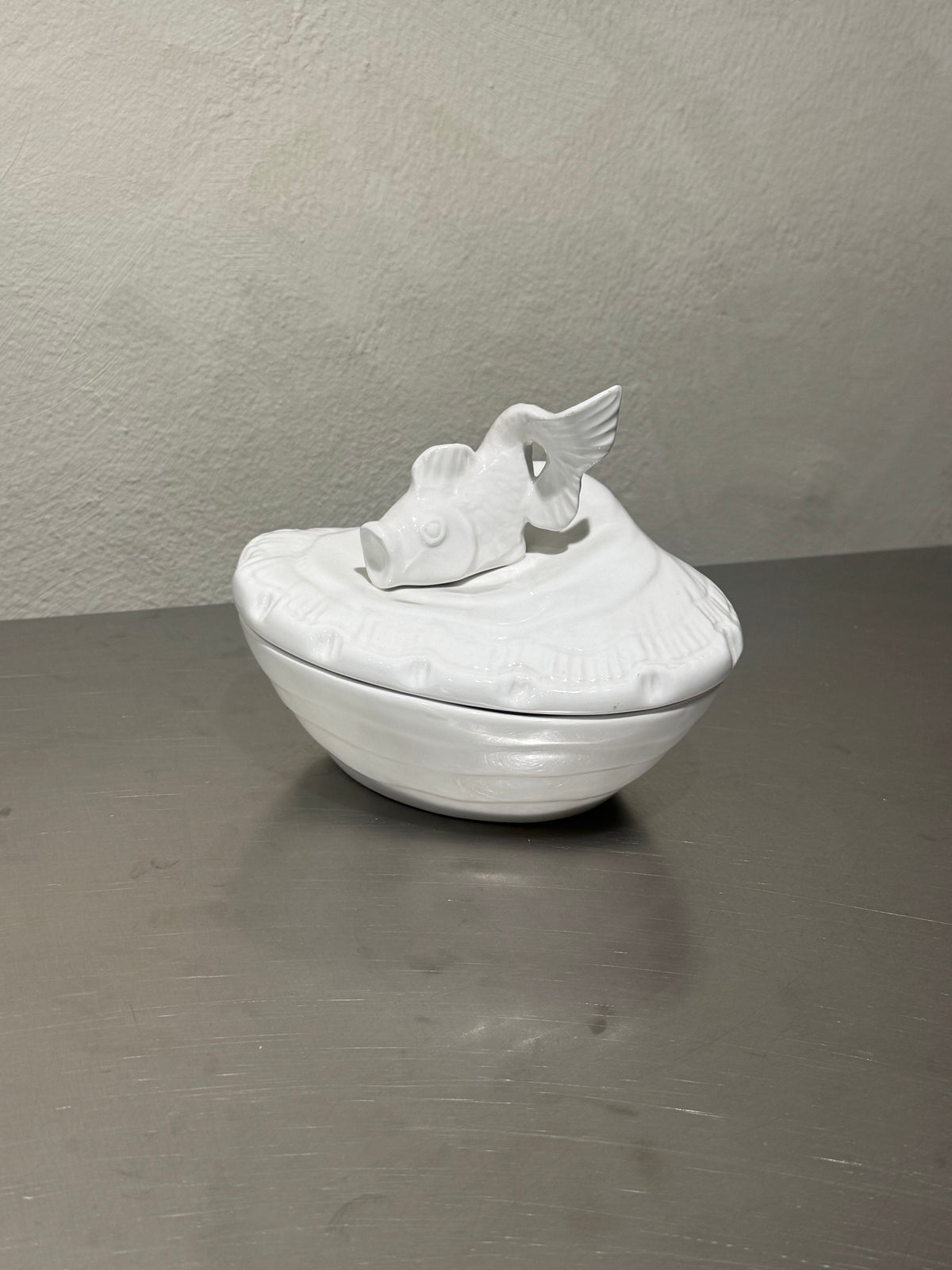 Este Ceramic Clam Jar – product image 1