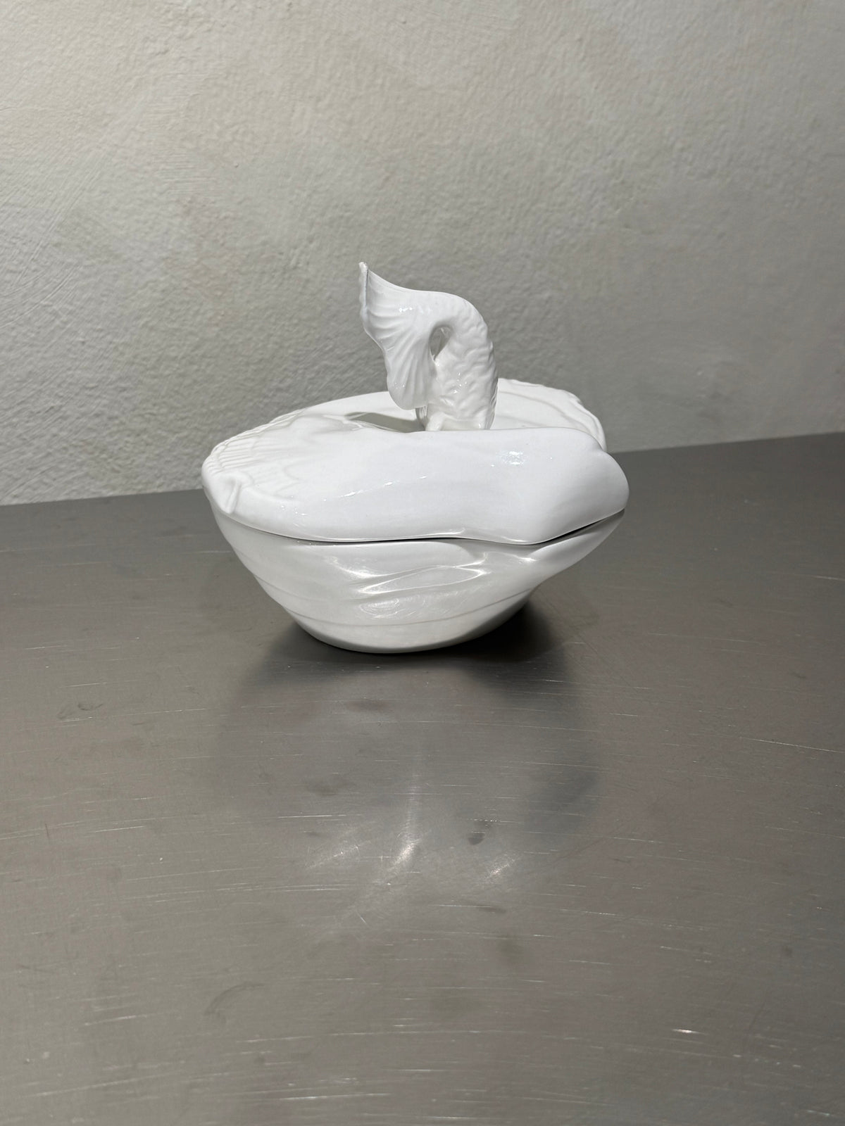 Este Ceramic Clam Jar – product image 2