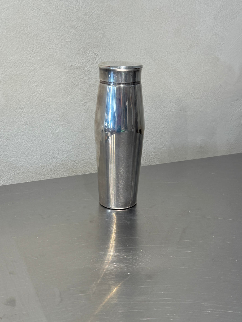 Nickel Silver Cocktail Shaker – product image 2