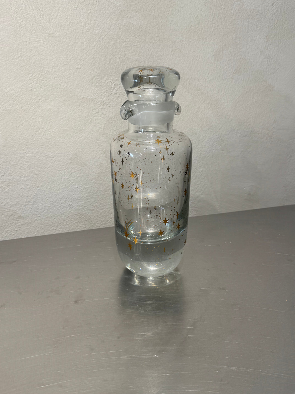 Golden Star Cocktail Shaker – product image 2
