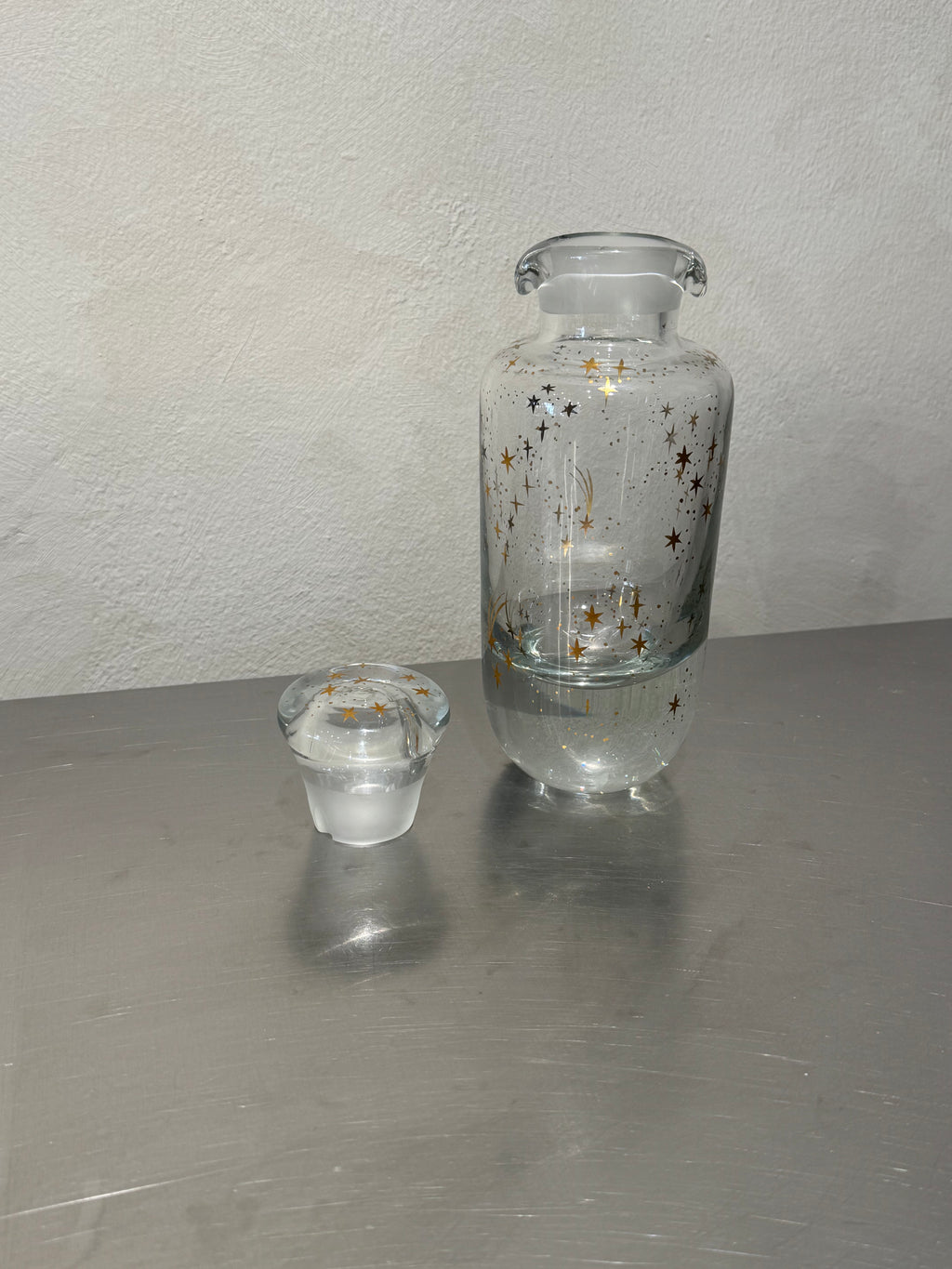 Golden Star Cocktail Shaker – product image 4