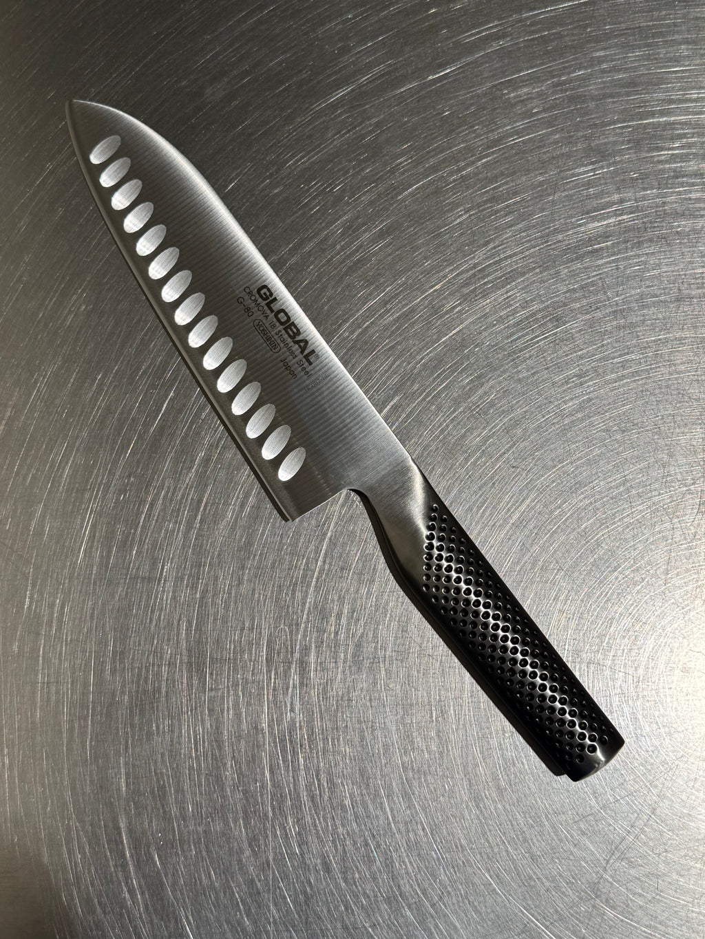Global G-80 Santoku Knife 18 cm – product image 1