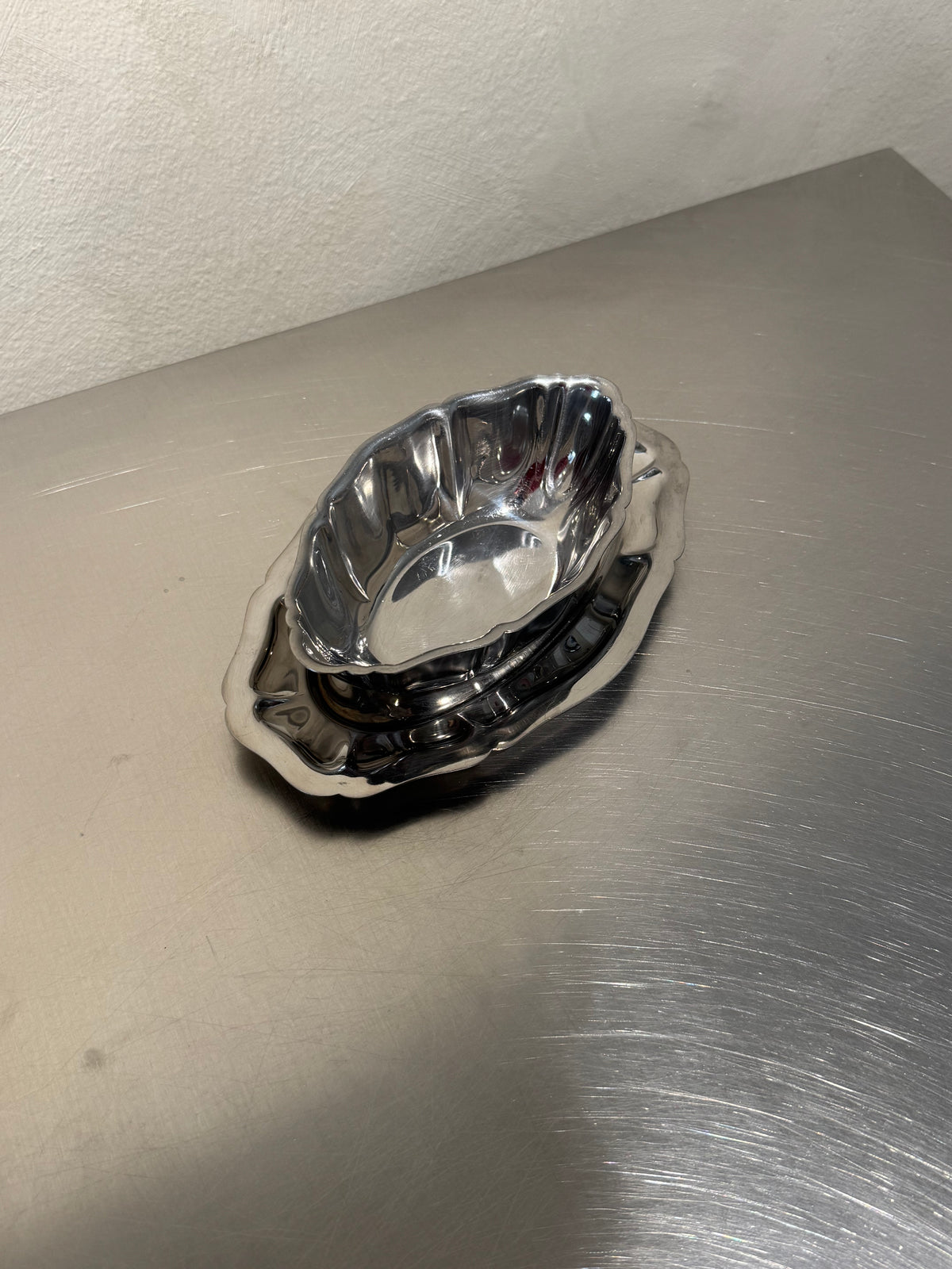 French Stainless Steel Gravy Boat – product image 3