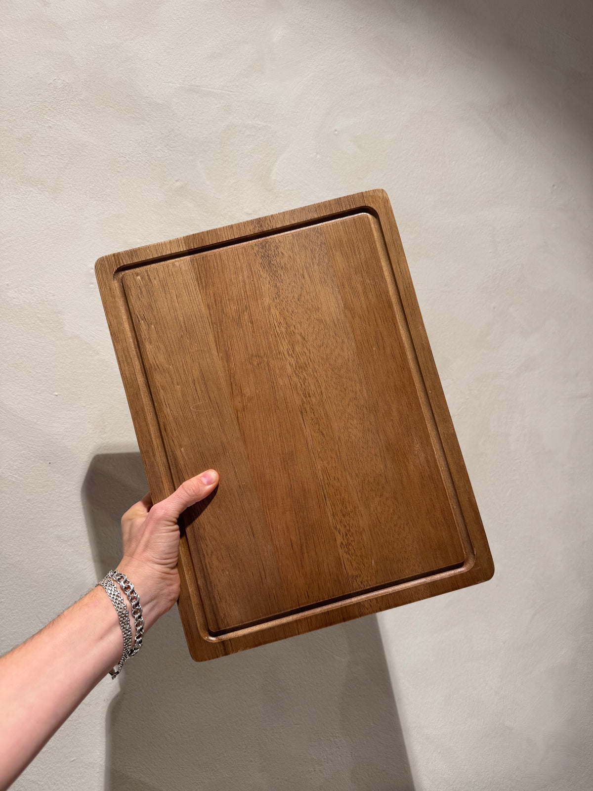 Dorre Skye Acacia Cutting Board Medium – product image 3