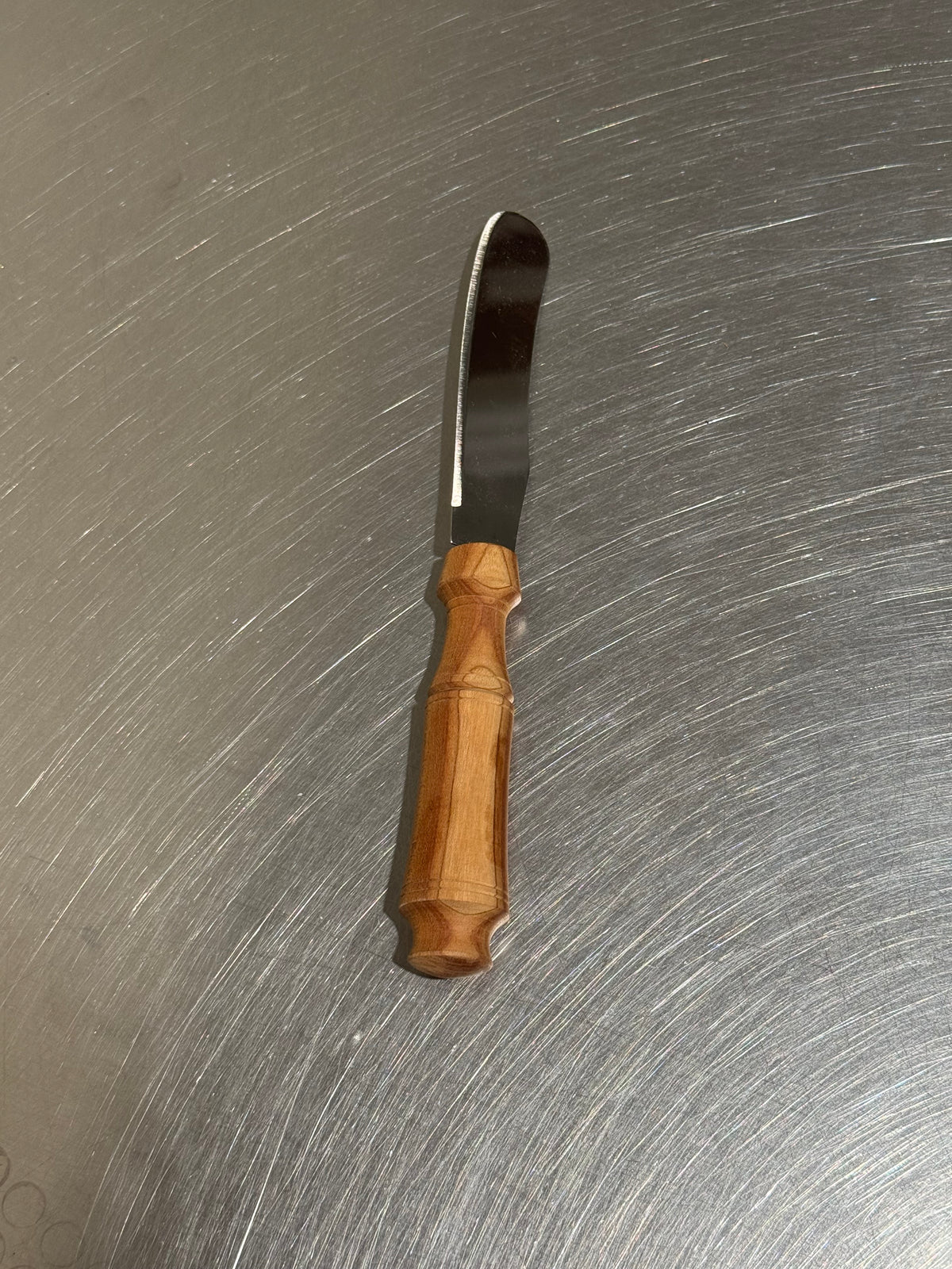 Wooden Handle Butter Knife – product image 2