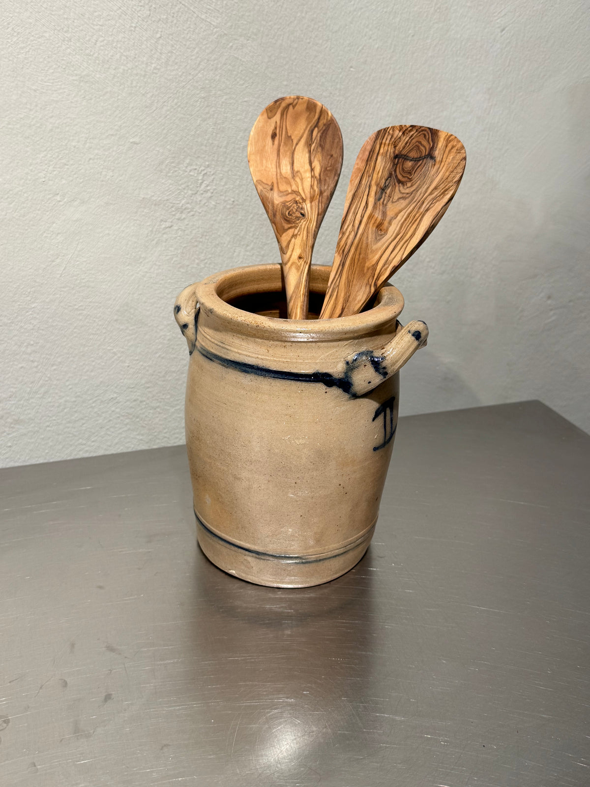 Dutch Stoneware Jar – product image 5