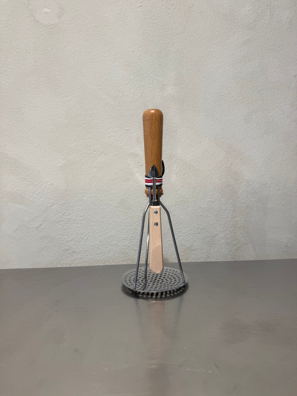 Potato Masher & Peeler Set Natural – product image 1