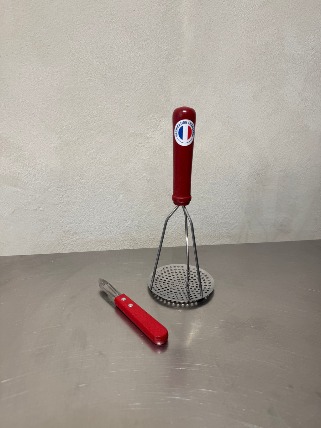 Potato Masher & Peeler Set Red – product image 2