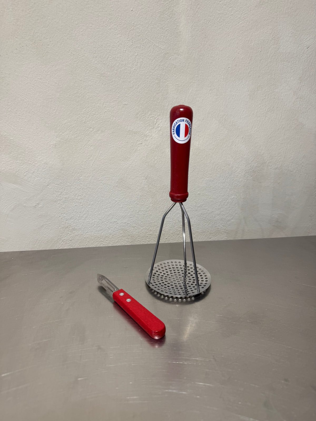 Potato Masher & Peeler Set Red – product image 2