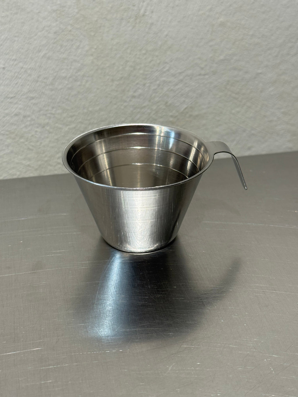 Jonas stainless steel measuring cup 1 dl