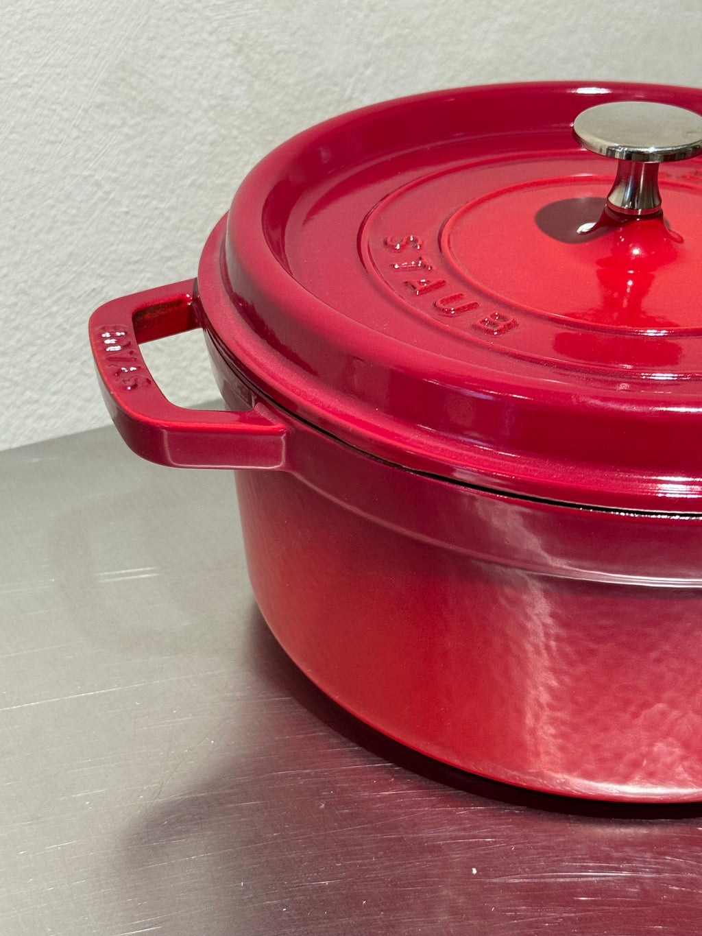 Staub gjutjärnsgryta 3,7 L röd