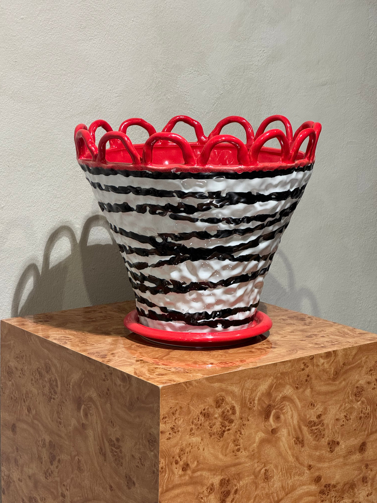 Patty L pot in zebra and red
