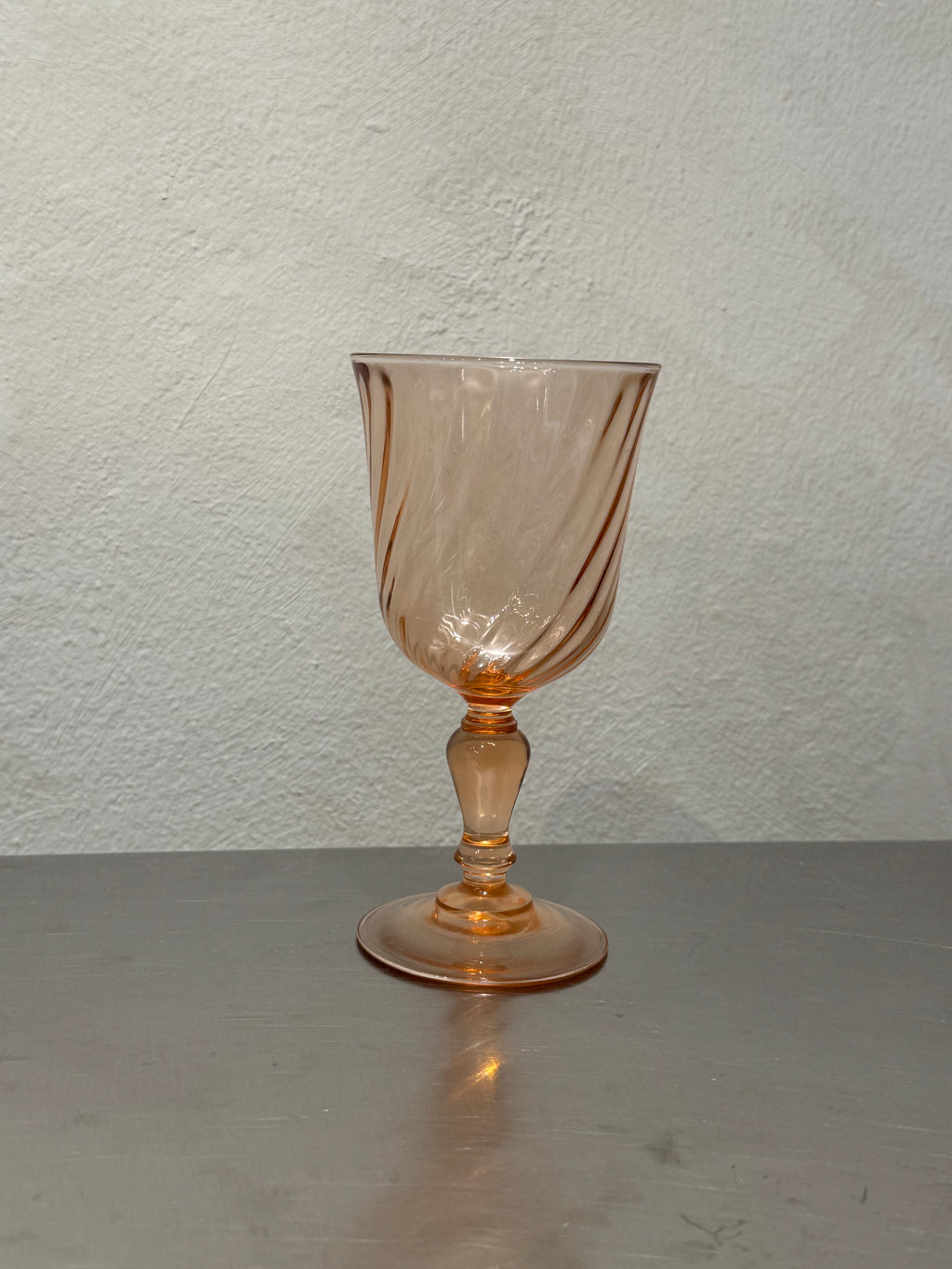 D'Arques Durand Rosaline Wine Glasses – product image 3