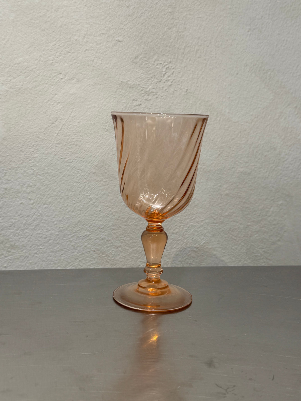 D'Arques Durand Rosaline Wine Glasses – product image 3