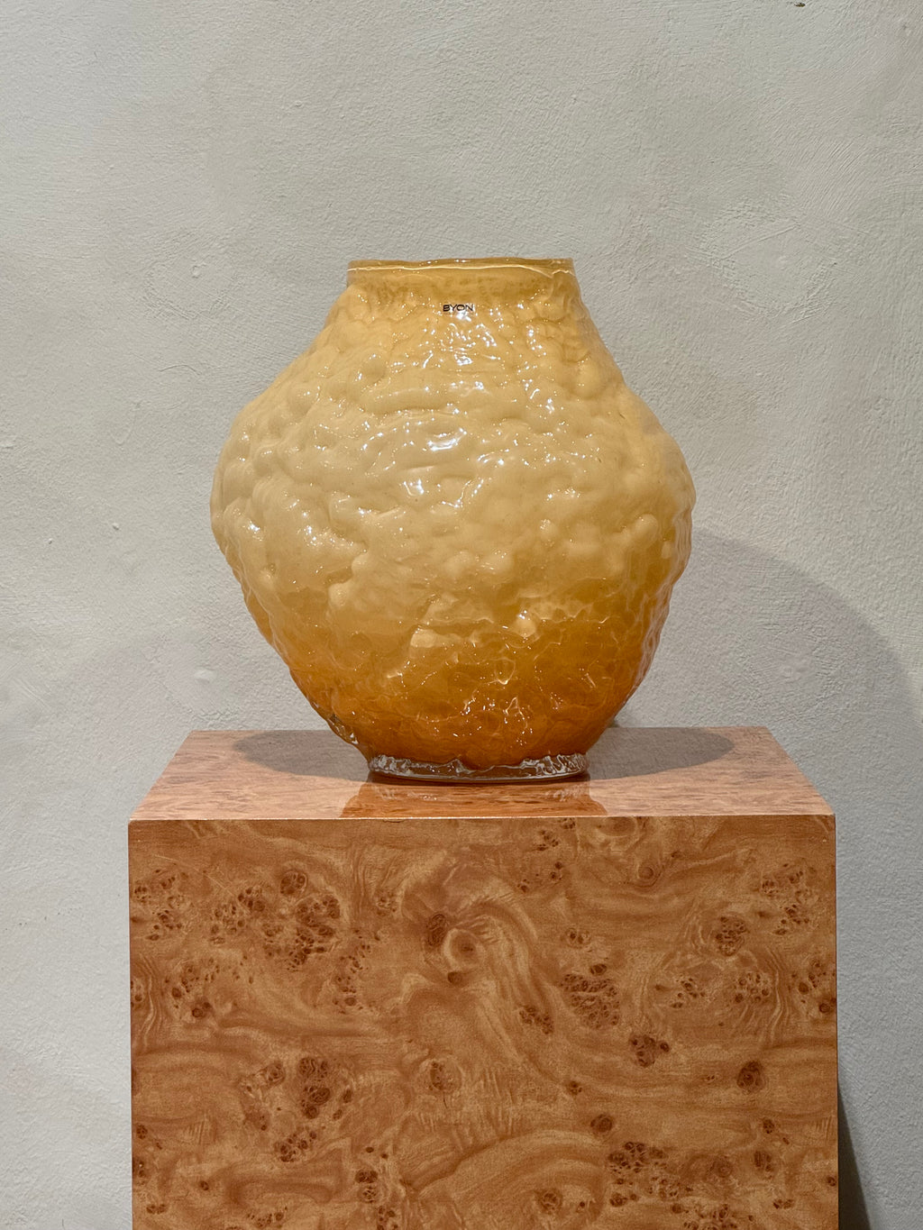 Corallo M vase in yellow