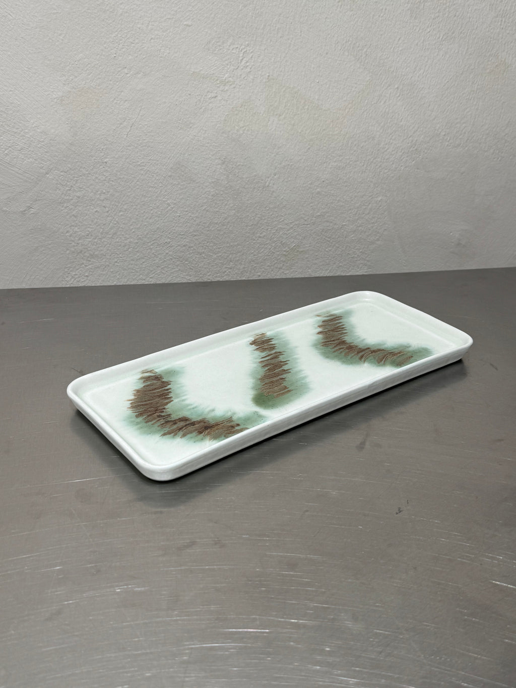 TIDE - 70s Ceramics Cake Tray