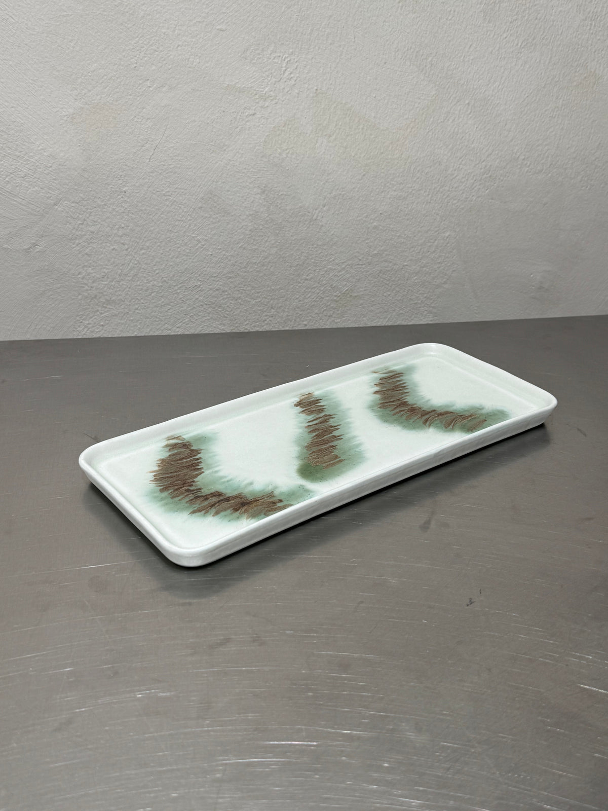 TIDE - 70s Ceramics Cake Tray