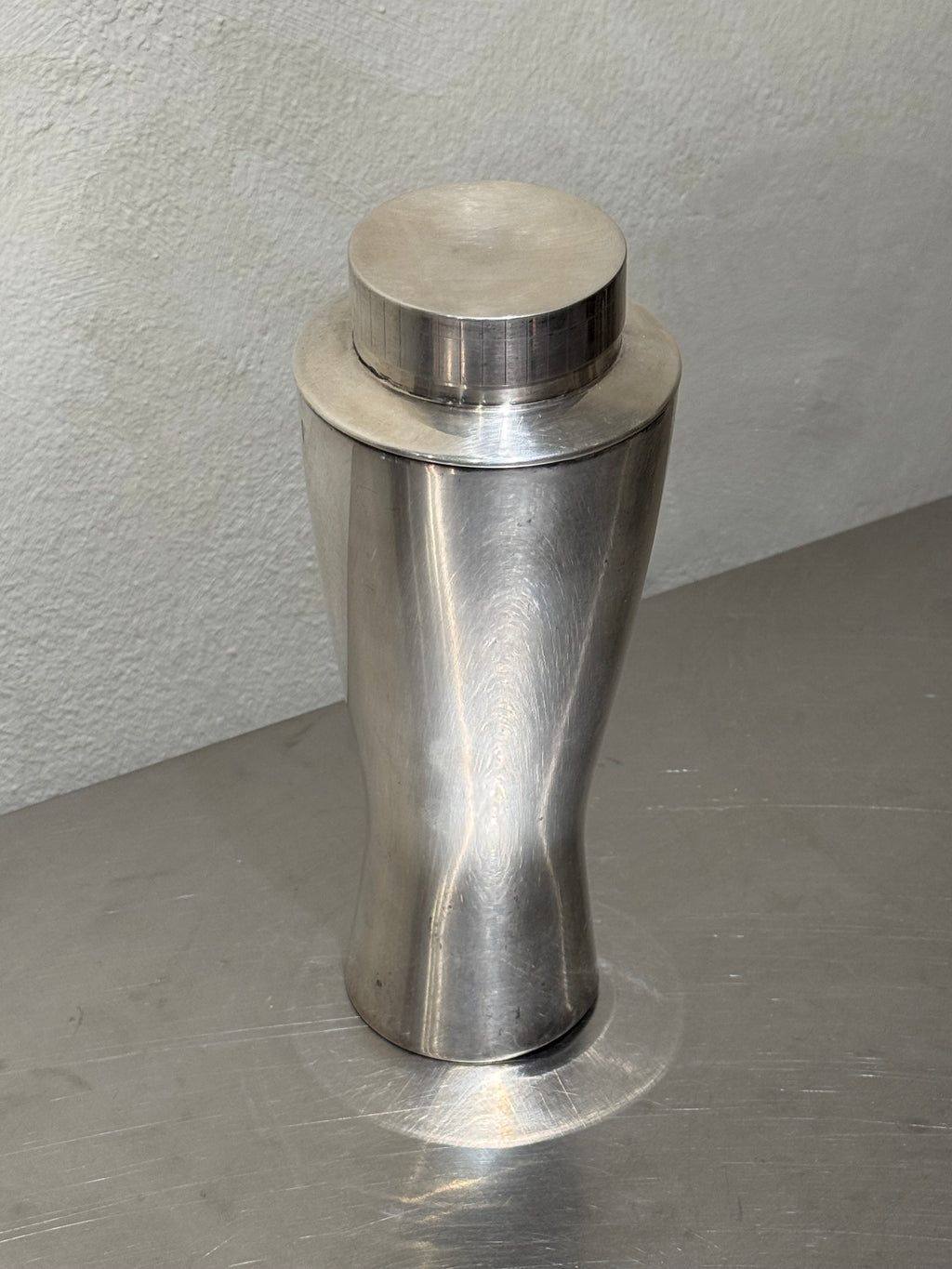 Nickel Silver Cocktail Shaker – product image 2