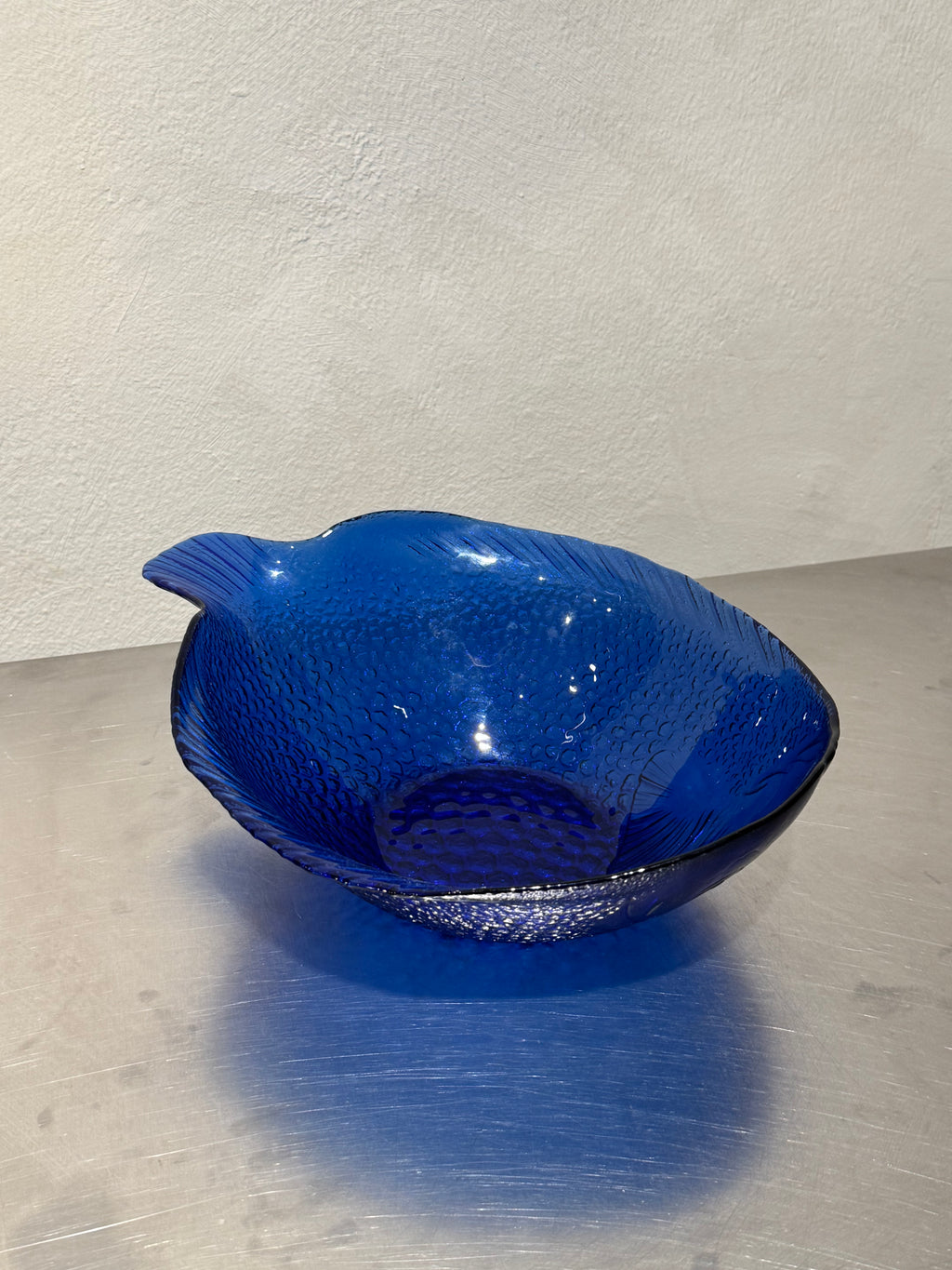 Arcoroc Indigo Fish Bowl – product image 2