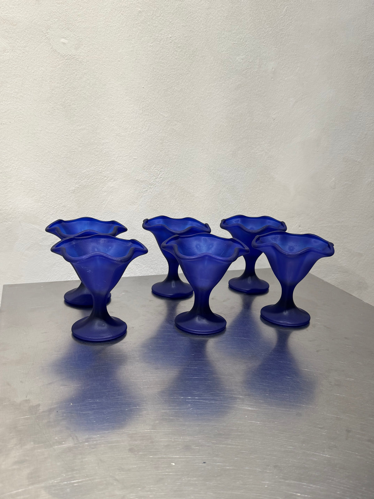 Klein Blue Dessert Bowls Set of 6 – product image 1