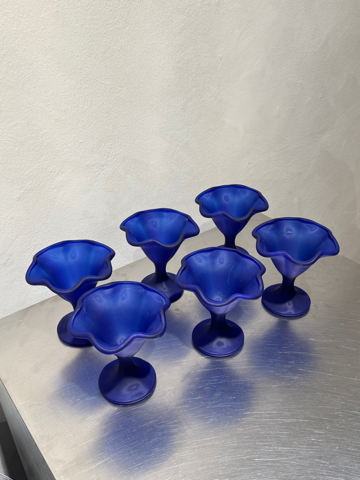 Klein Blue Dessert Bowls Set of 6 – product image 2