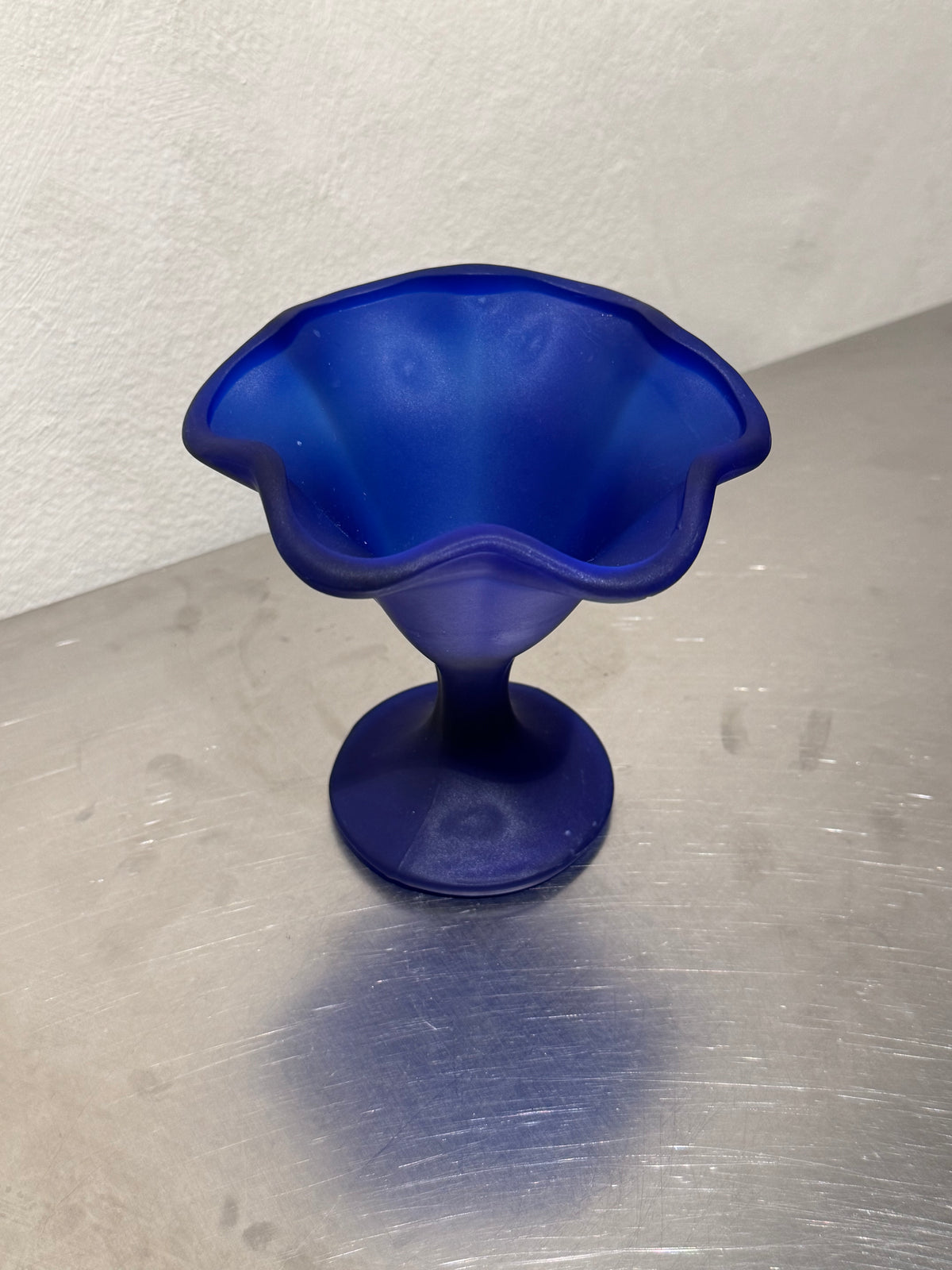 Klein Blue Dessert Bowls Set of 6 – product image 4