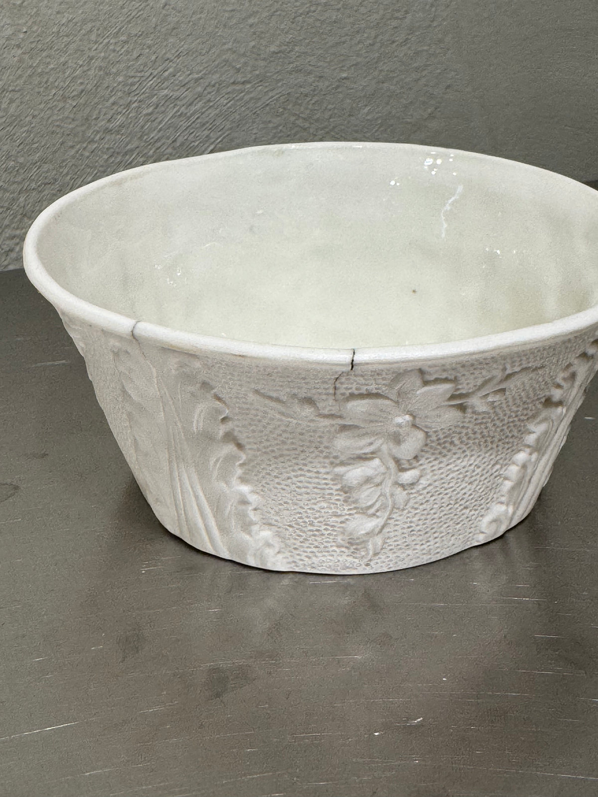Parian Porcelain Trinket Box – product image 4