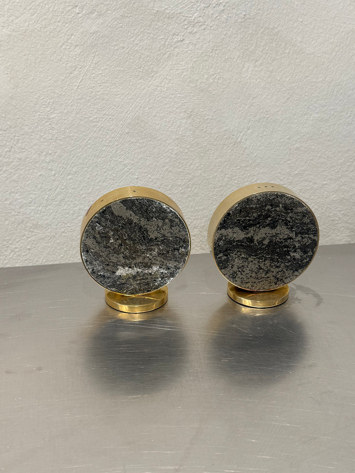Saulo Salt and Pepper Shakers – product image 5