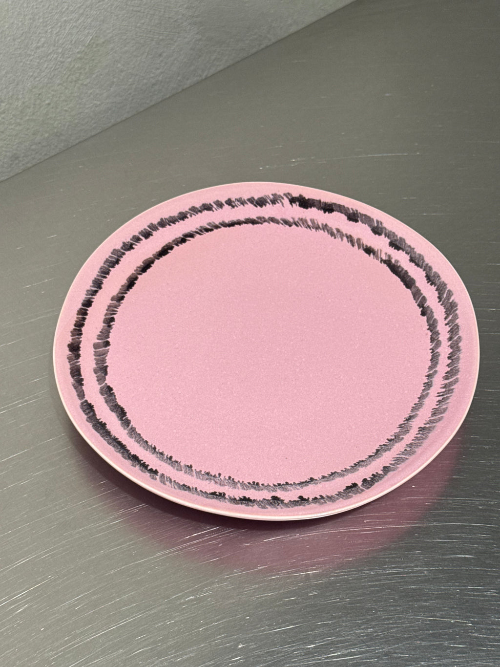 Bubble side plate 22 cm – alternate view