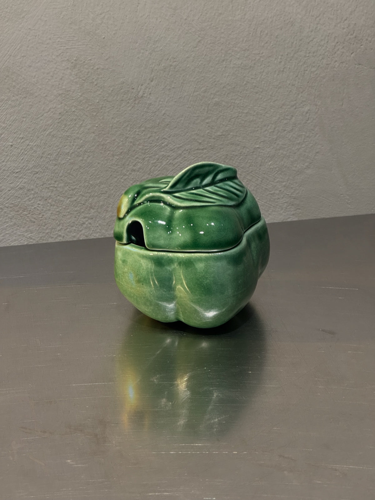 Large green pepper preserve jar