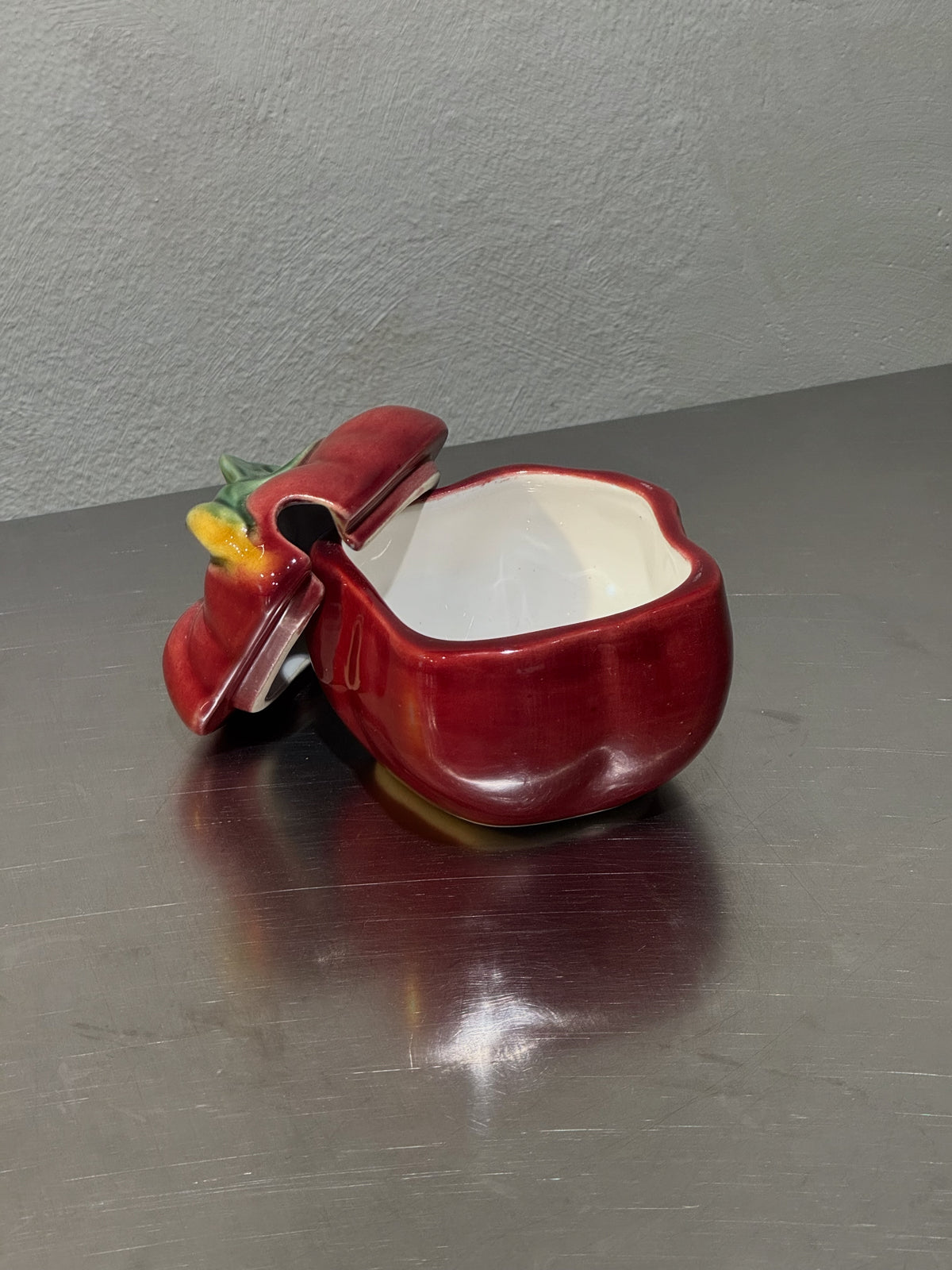 Large red pepper preserve jar