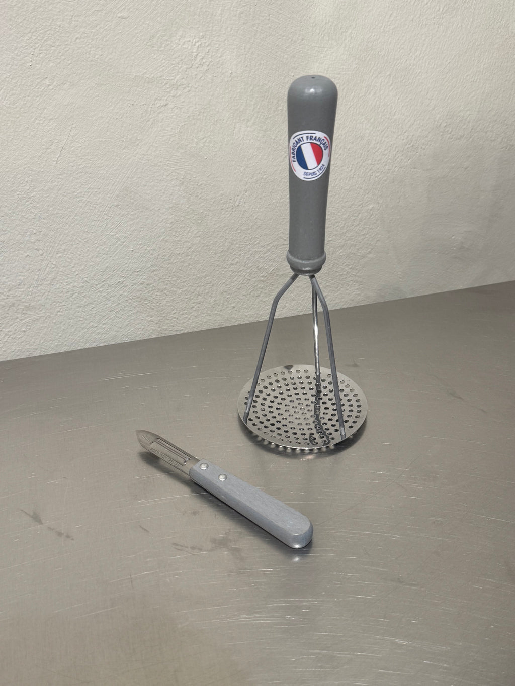 Potato Masher & Peeler Set Grey